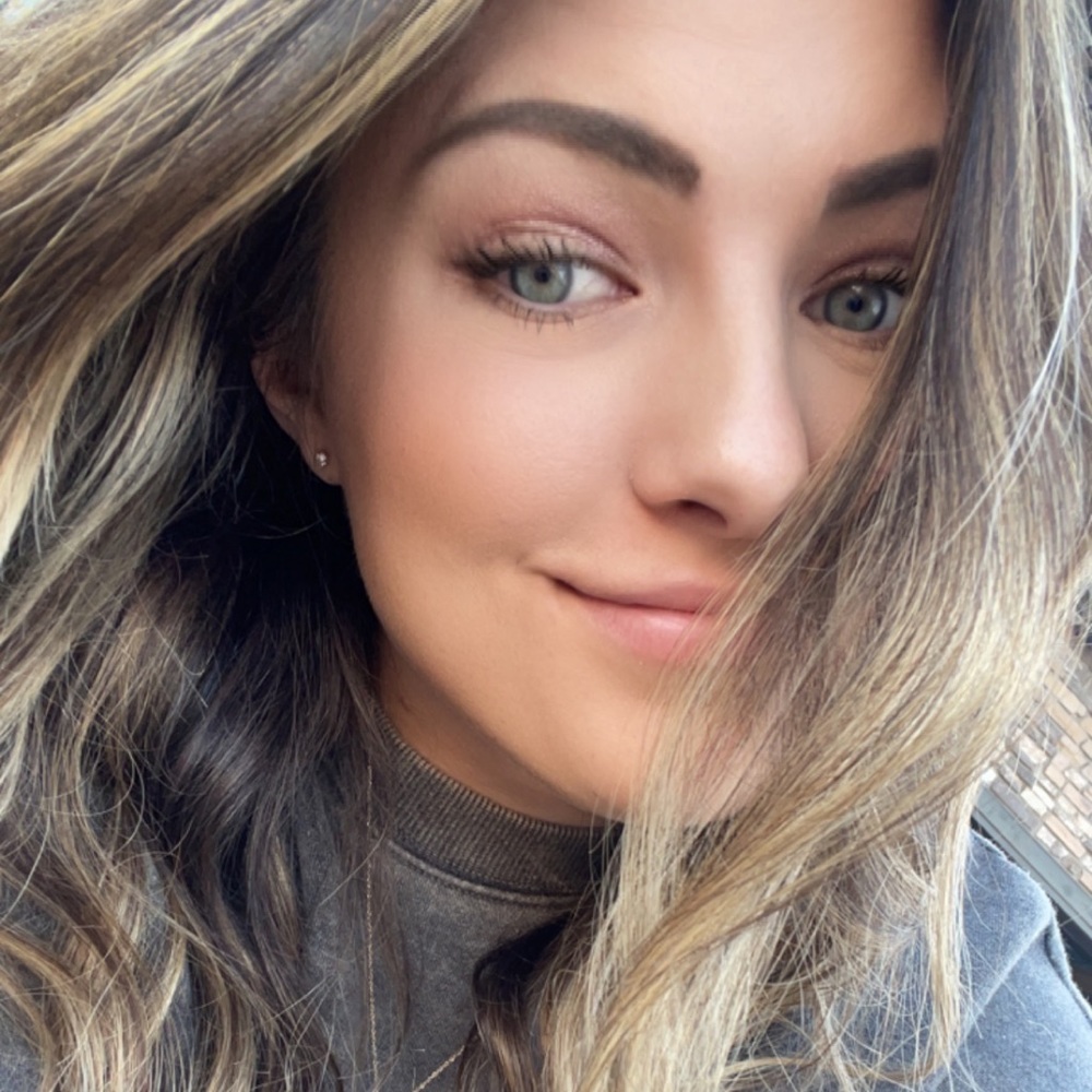 Meet your Posher, Kenzie